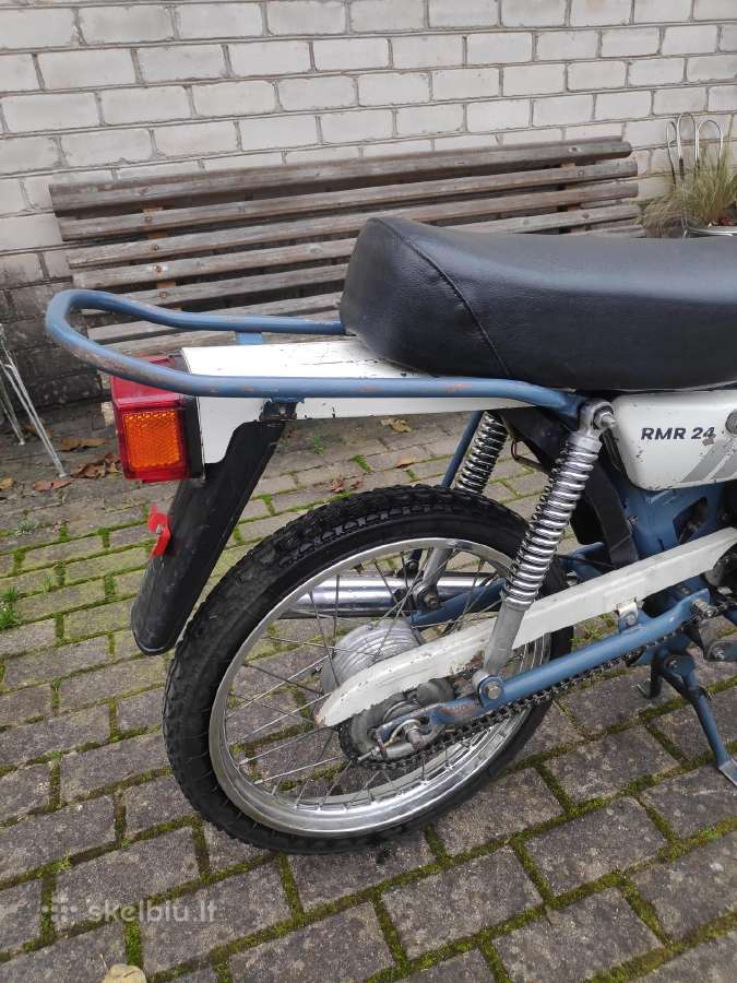 Motoroleriai mopedai - nuotraukos Nr. 9