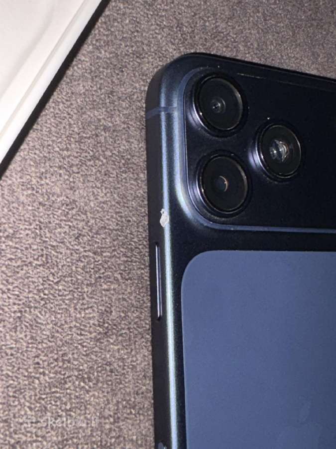 iPhone 17 pro 100 % baterija - nuotraukos Nr. 6