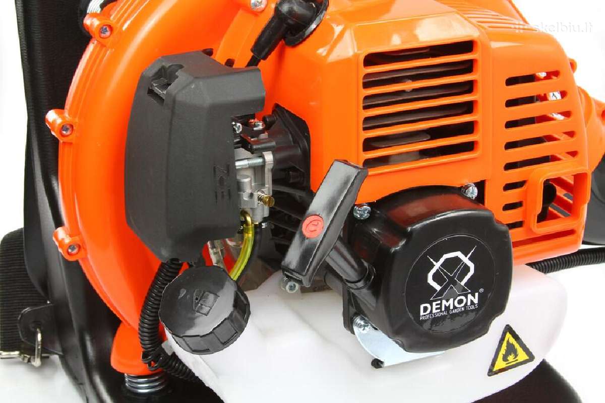Benzininis lapų pūstuvas Demon M88180 su petnešomi - nuotraukos Nr. 6
