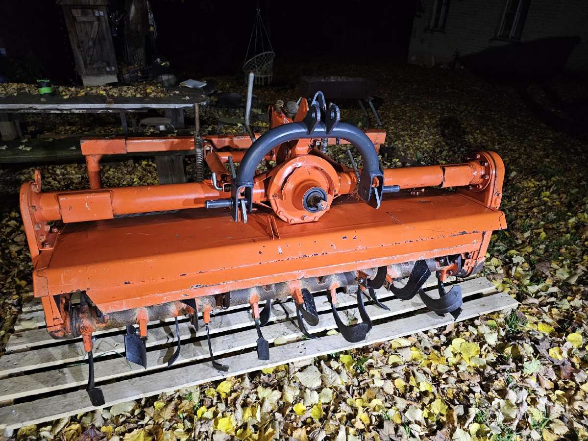 Kubota freza - nuotraukos Nr. 3