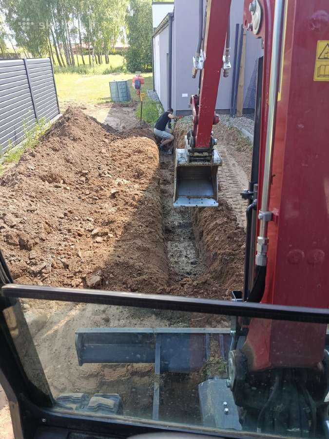 Krautuvo Bobcat operatorius su C kategorija - nuotraukos Nr. 12