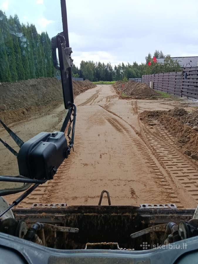 Krautuvo Bobcat operatorius su C kategorija - nuotraukos Nr. 14