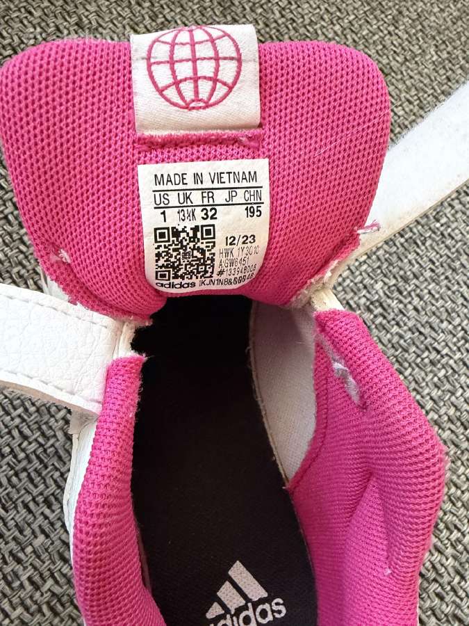 Adidas kedukai 32 dydis - nuotraukos Nr. 9