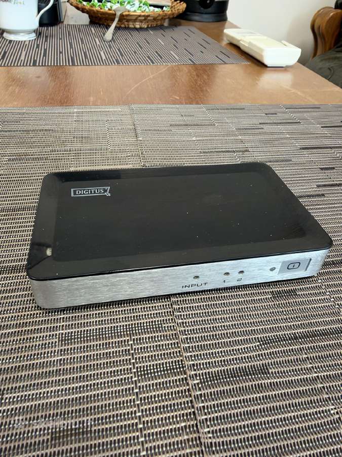2 Apple TV, Formuler Z8 Pro, Sony 3D akiniai - nuotraukos Nr. 8