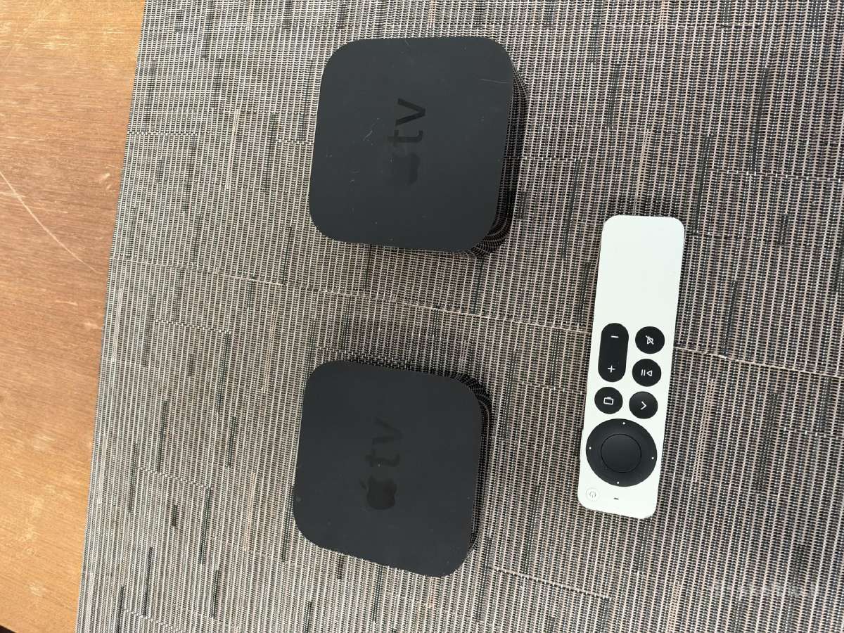 2 Apple TV, Formuler Z8 Pro, Sony 3D akiniai - nuotraukos Nr. 11