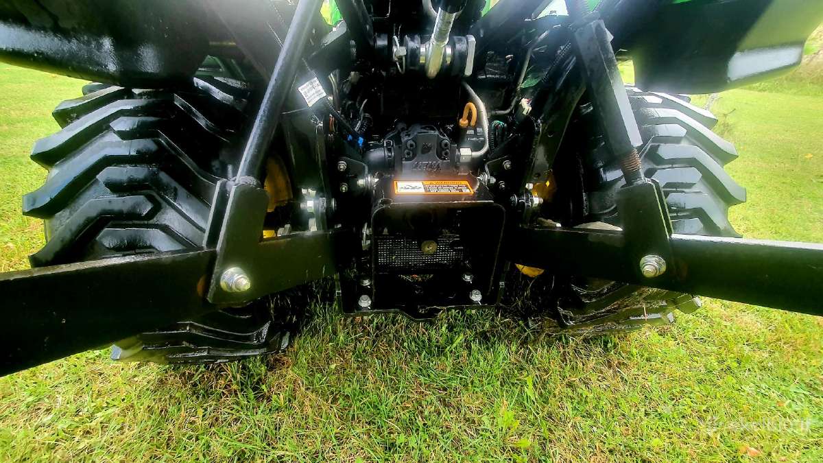 Parduodu kompakt traktorių John Deere 1025r - nuotraukos Nr. 6