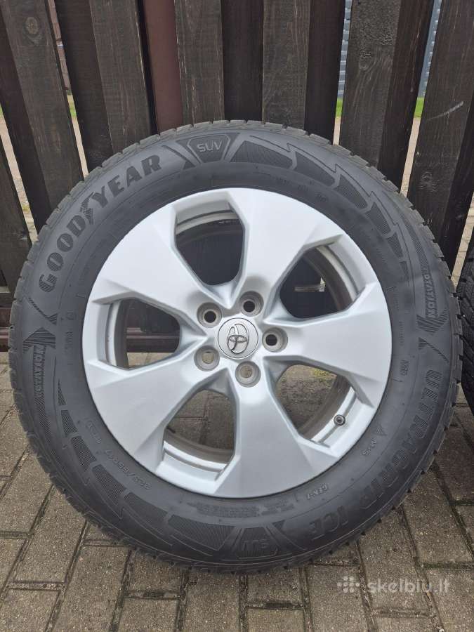 Parduodami Rav4 ratlankiai su padangimis - nuotraukos Nr. 3