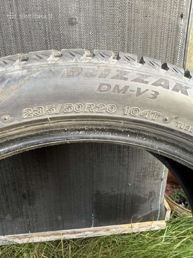 Bridgestone padangos 235/50 R20 - nuotraukos Nr. 2