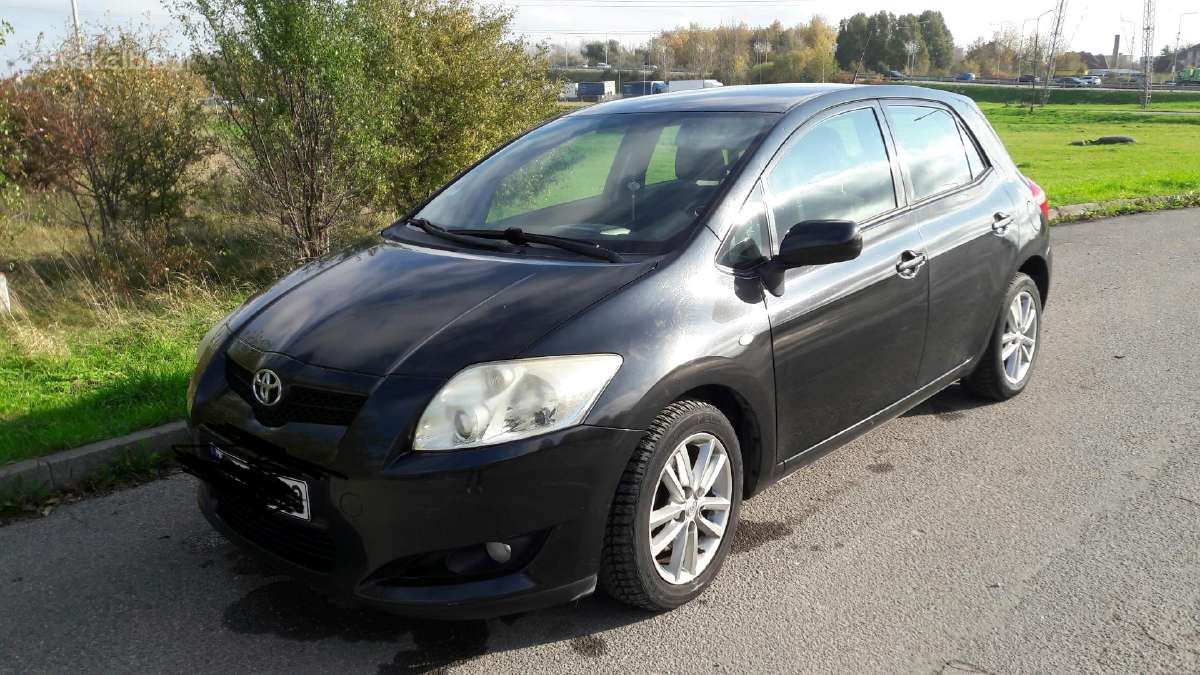 Toyota Auris - nuotraukos Nr. 2