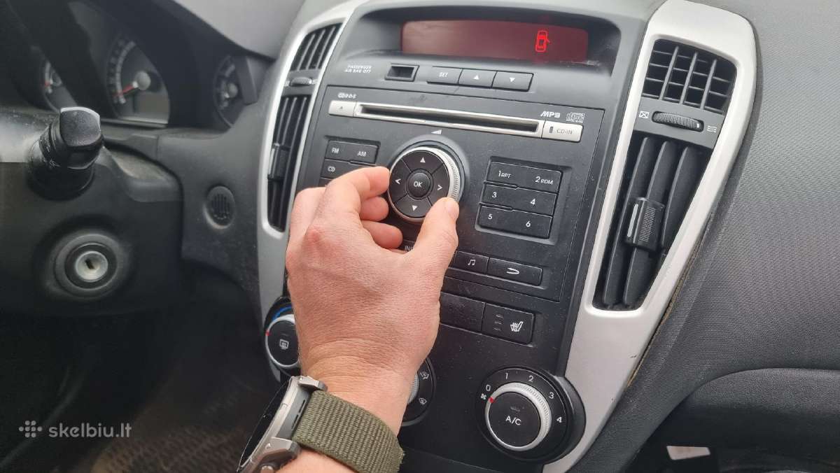 Kia Ceed Universalas (2010 m.) - nuotraukos Nr. 14