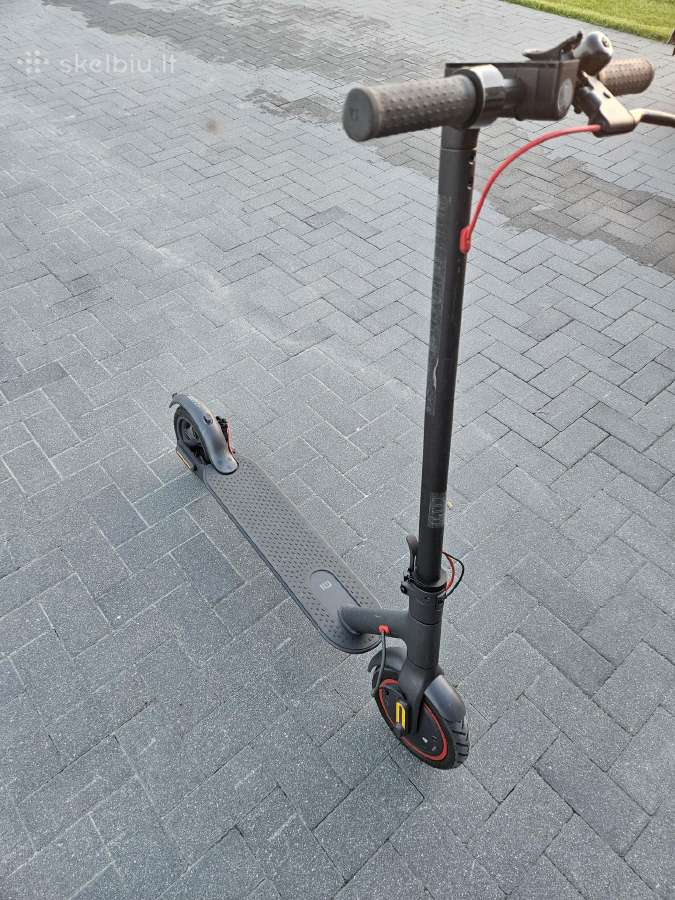 Xiaomi Mi Electric Scooter Pro M365 - nuotraukos Nr. 3