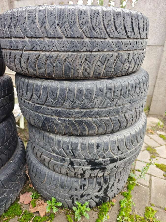 Mazda žieminės padangos su ratlankiais 120€ kompl - nuotraukos Nr. 2
