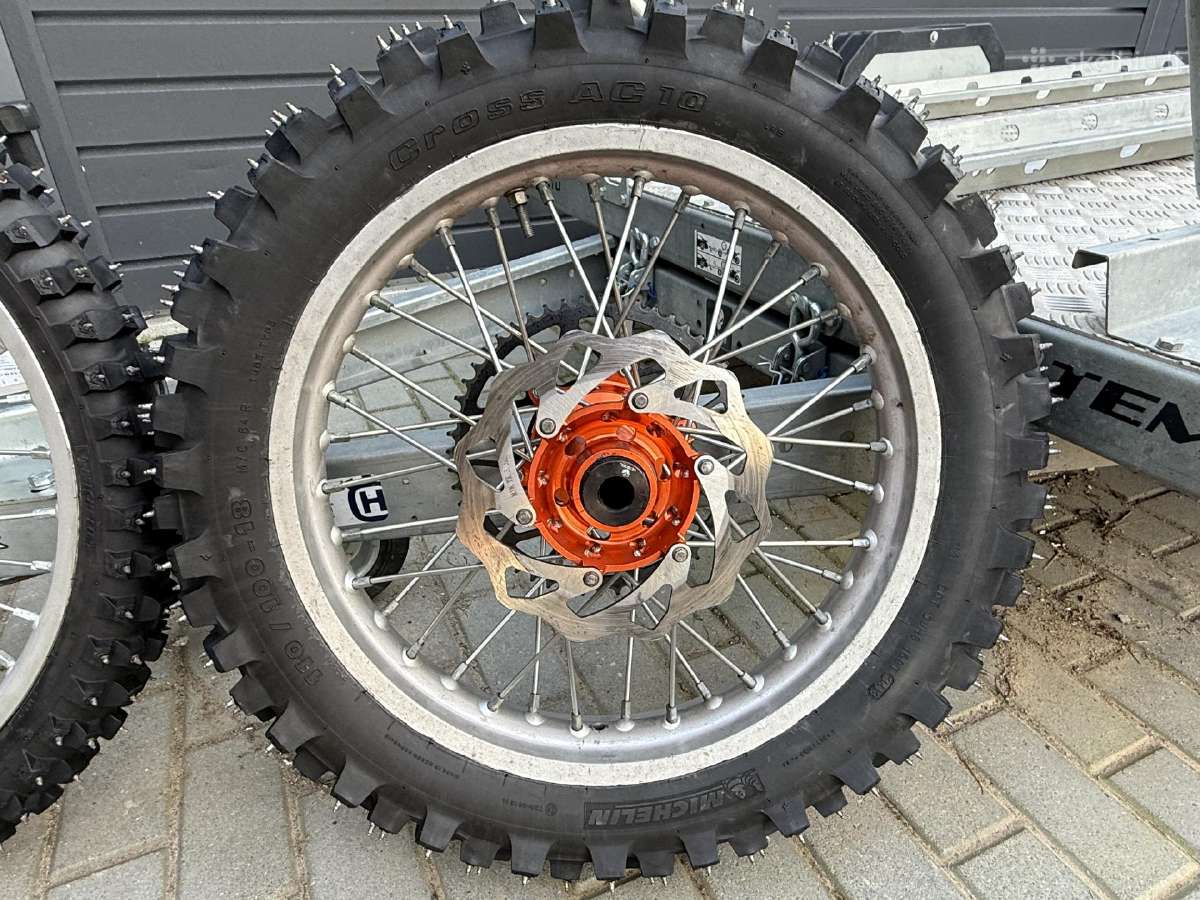 KTM exc 2023 metu ratlankiai su dygliuotom padang - nuotraukos Nr. 2