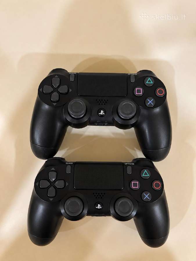 Parduodu Ps4 Pro 1 TB komplektą! - nuotraukos Nr. 2