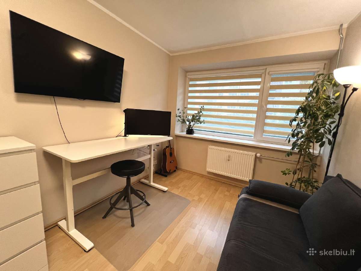 Keičiu 3 kambarių butą Tauragės centre - nuotraukos Nr. 2