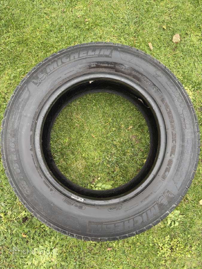 Žieminės padangos Michelin 215 / 65 / R16 - nuotraukos Nr. 2