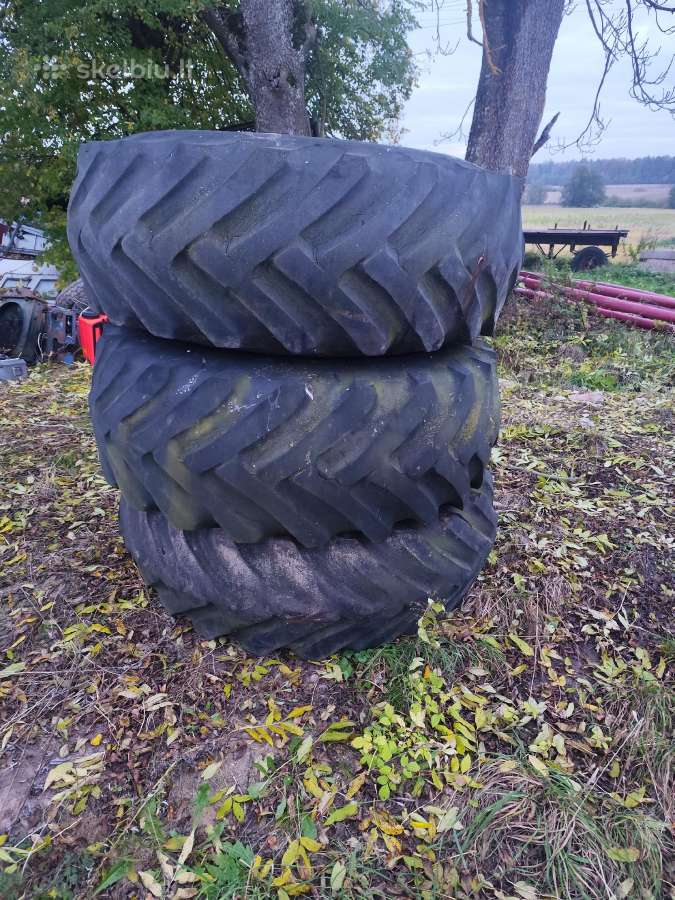 Misko traktoriaus kabina Jenisejaus ratai - nuotraukos Nr. 3