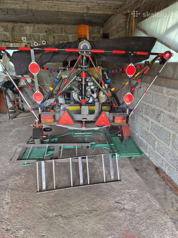 DT-20 traktorius ir kt. žemės ūkio technika - nuotraukos Nr. 10