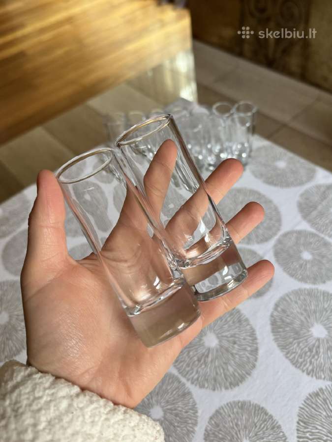 Aukštos cilindrinės taurelės storu dugnu 14 vnt. - nuotraukos Nr. 6