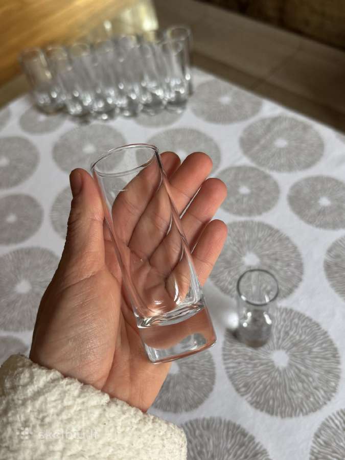 Aukštos cilindrinės taurelės storu dugnu 14 vnt. - nuotraukos Nr. 14