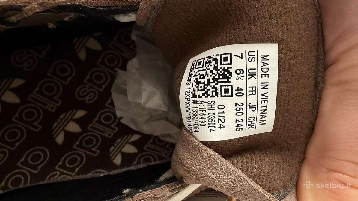 Laisvalaikio avalyne Adidas - nuotraukos Nr. 4