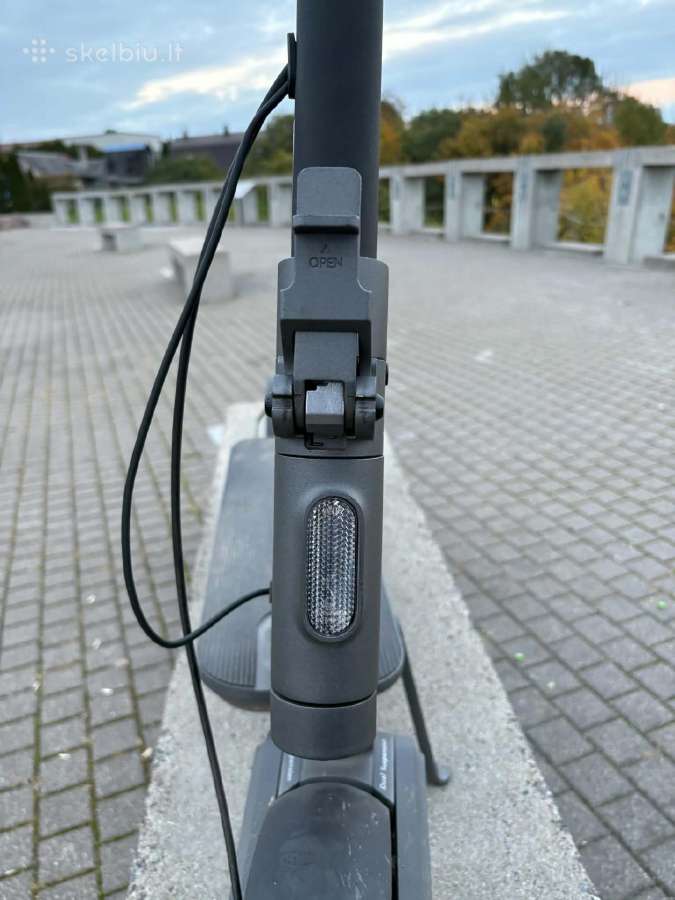 Parduodu Xiaomi 4 ultra paspirtuką - nuotraukos Nr. 4