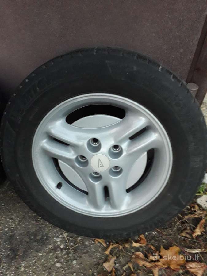 Pontiac lieti ratlankiai R15 - nuotraukos Nr. 3