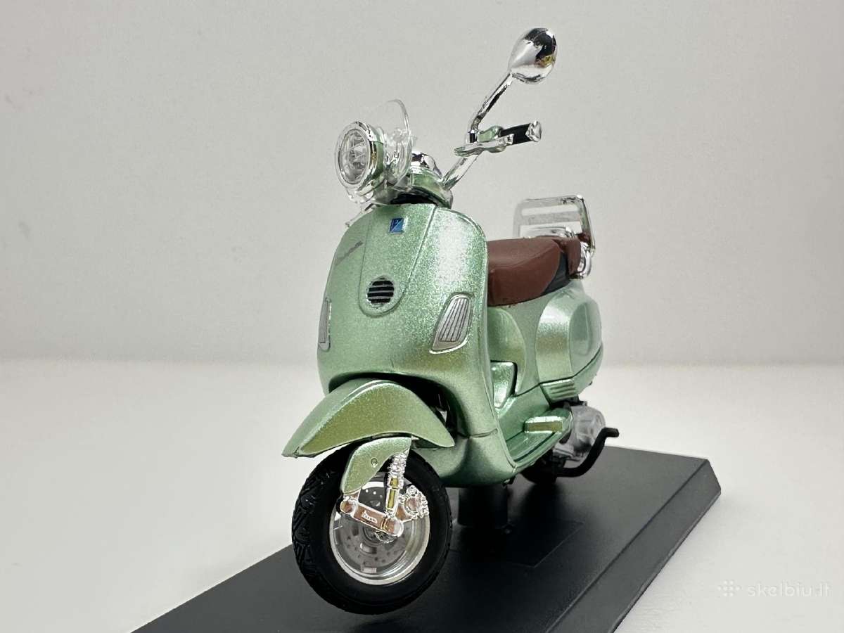 Piaggio Vespa Lxv 2014 motoroleris žalia 1:18 M - nuotraukos Nr. 6