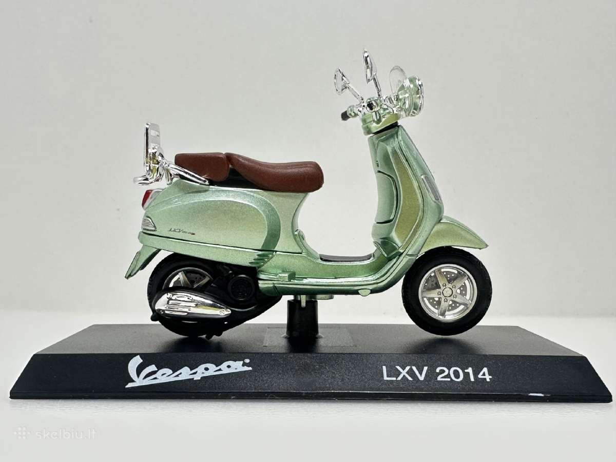 Piaggio Vespa Lxv 2014 motoroleris žalia 1:18 M - nuotraukos Nr. 7