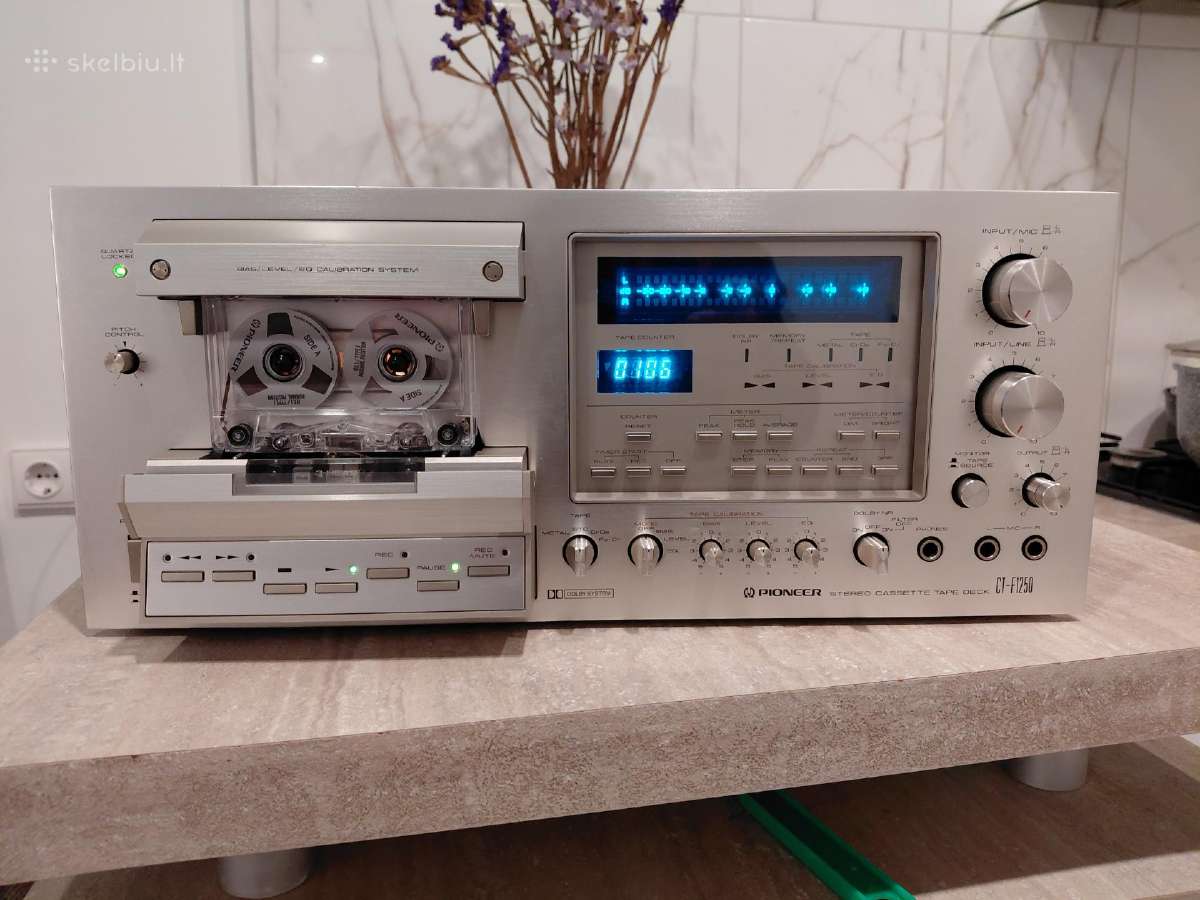 Parduodu kolekcinio stovio Pioneer Ct-f 1250 - nuotraukos Nr. 3