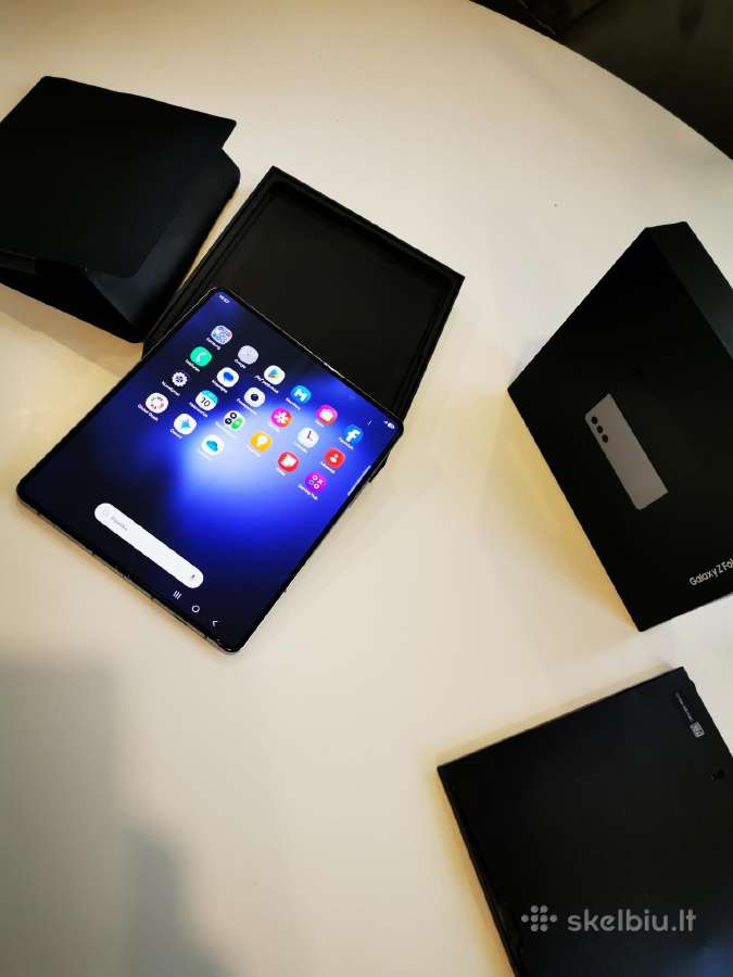 Puikios būklės Samsung Galaxy Z Fold5 - nuotraukos Nr. 2