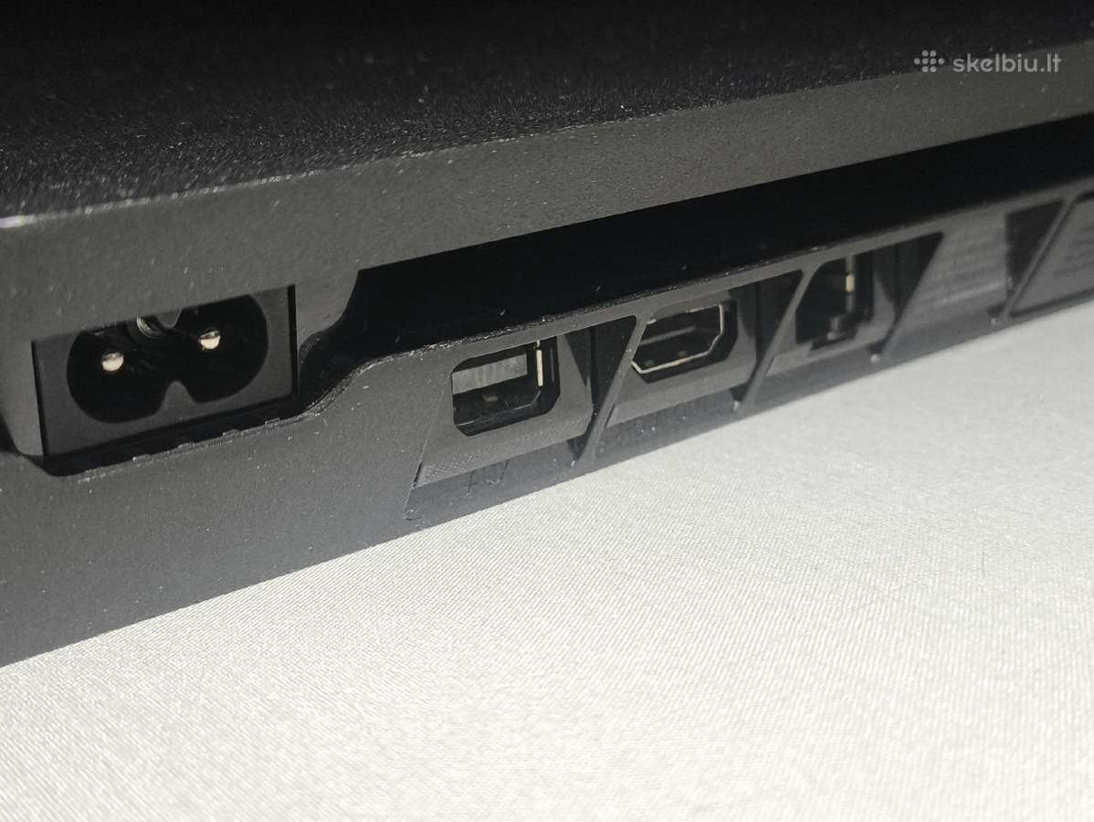 Idealios būklės Playstation 4 slim - nuotraukos Nr. 2