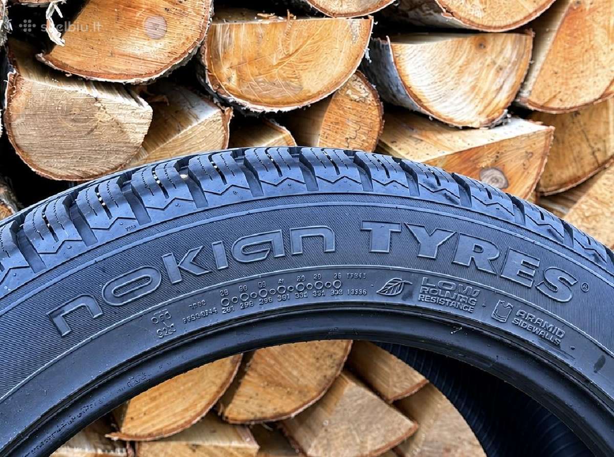 Parduodamos Nokian žieminės padangos 275/45 R20 - nuotraukos Nr. 2