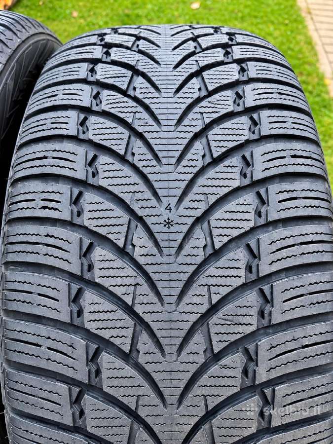 Parduodamos Nokian žieminės padangos 275/45 R20 - nuotraukos Nr. 8