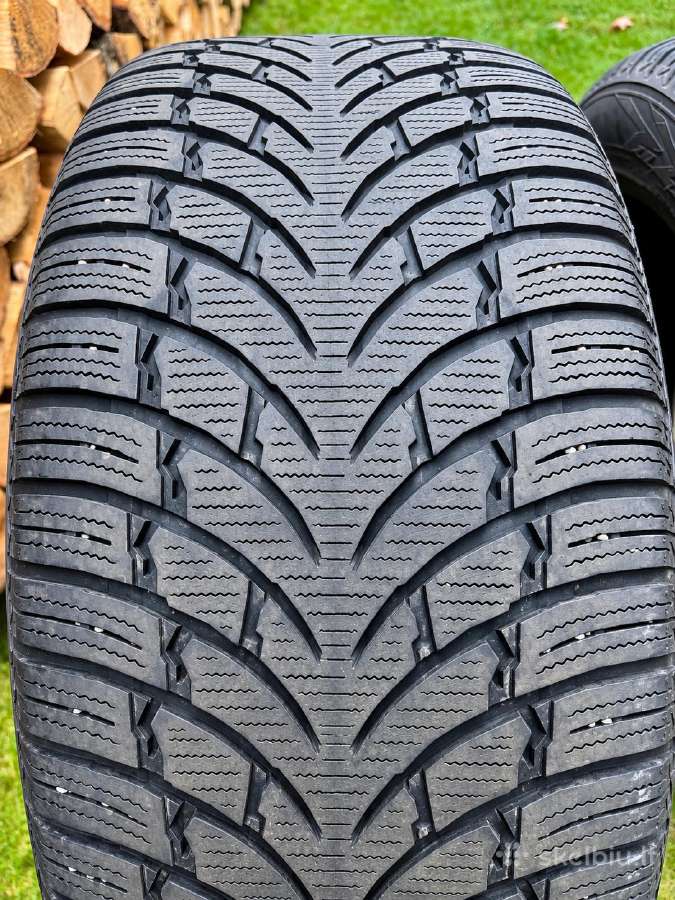 Parduodamos Nokian žieminės padangos 275/45 R20 - nuotraukos Nr. 10