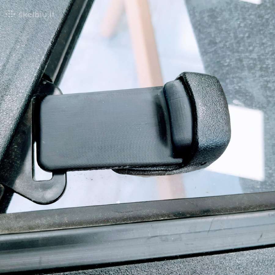 Įvairūs savadarbiai plastikogaminiai automobiliams - nuotraukos Nr. 4