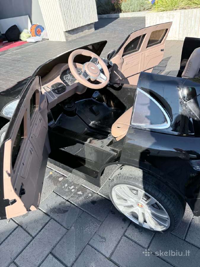 Akumuliatorinis dvivietis automobilis nuo 3 iki 6 - nuotraukos Nr. 3