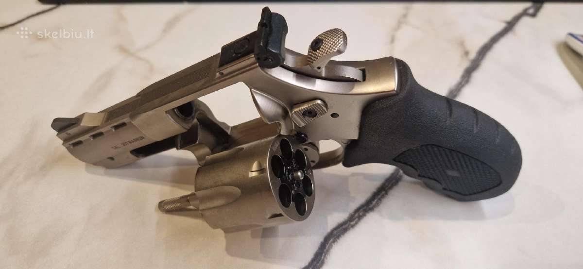 Pistoletai Cz 75 Sp 01 Shadow & Arminius Hw 357 - nuotraukos Nr. 4