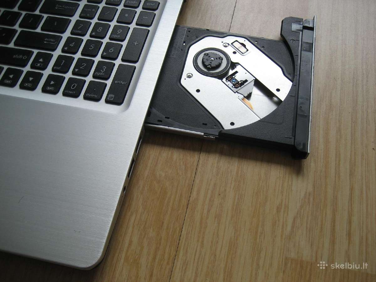 Asus K56cm žaidimams 2gb Nvidia/ 750gb/ i5 2.60ghz - nuotraukos Nr. 8