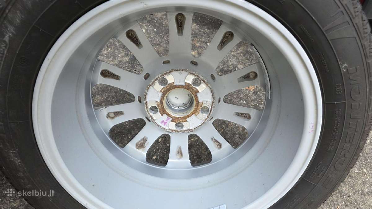 Toyota R16 ratlankiai su padangomis m+s - nuotraukos Nr. 3