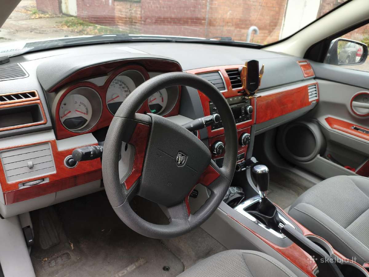 Dodge Avenger - nuotraukos Nr. 9