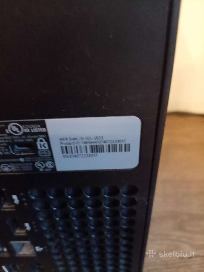 Naudotas Xbox series X su 4 žaidimo diskais - nuotraukos Nr. 3