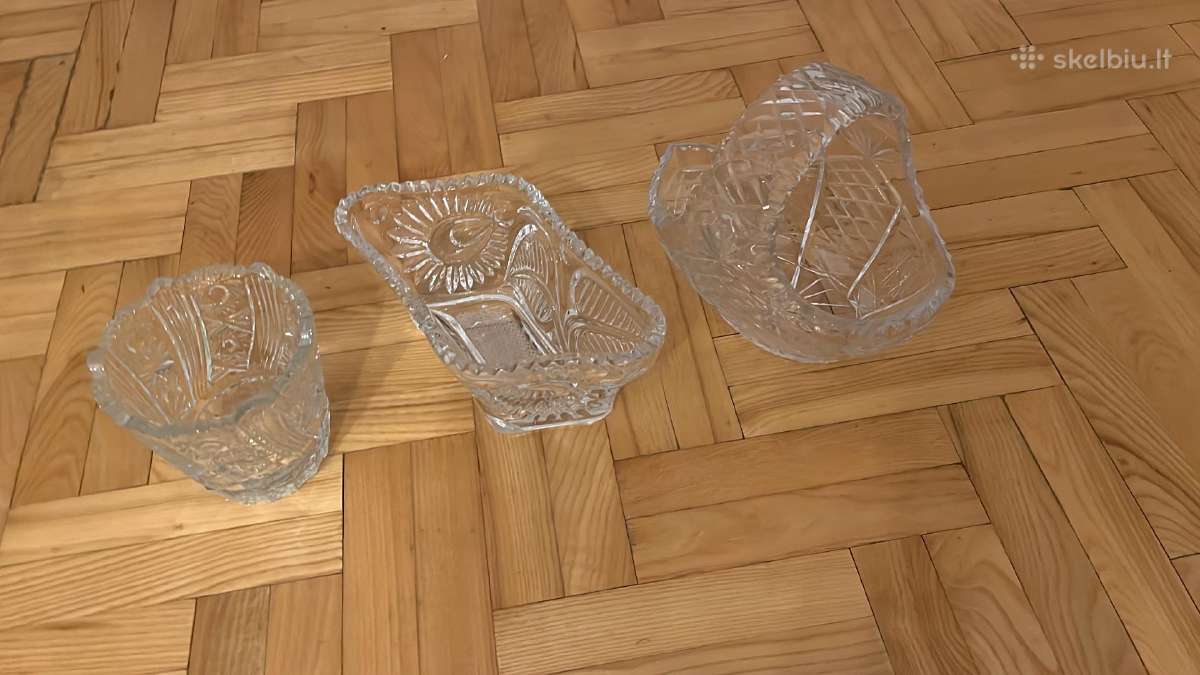 Krištolo ir raštuoto stiklo indų rinkinys - nuotraukos Nr. 4