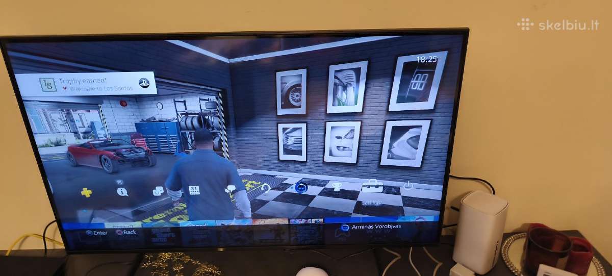 Ps4 su žaidimais ,3pultai,hdmi kabelis - nuotraukos Nr. 2