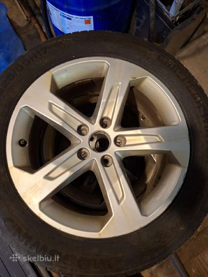 Žiemines R17 padangos su audi ratlankiais - nuotraukos Nr. 2