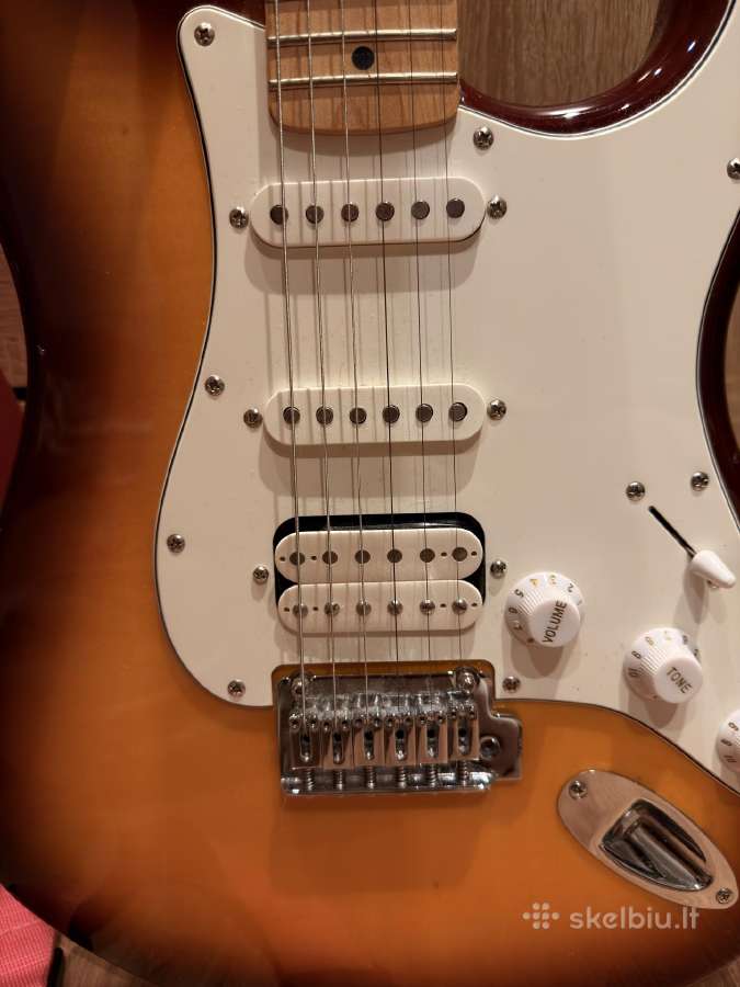 Squier Stratocaster Hss gitara +Cort stiprintuvas - nuotraukos Nr. 5