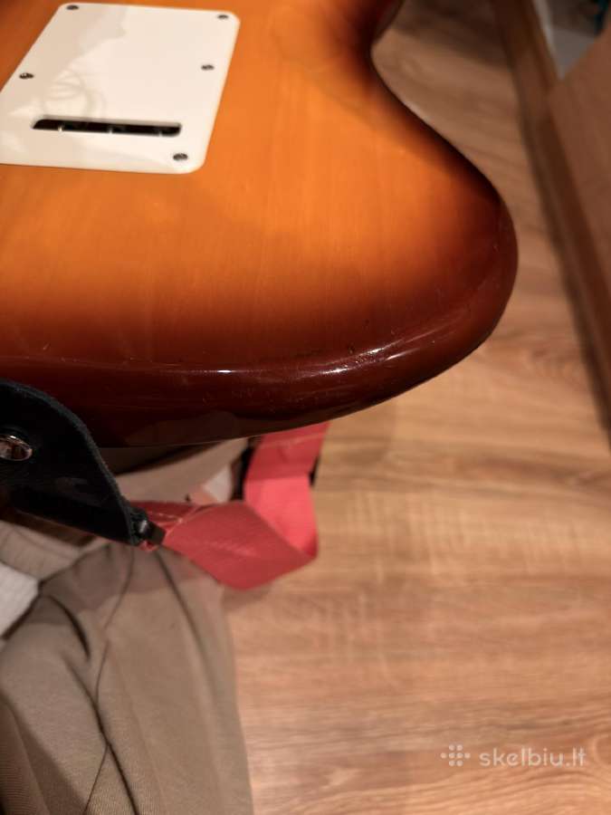 Squier Stratocaster Hss gitara +Cort stiprintuvas - nuotraukos Nr. 8