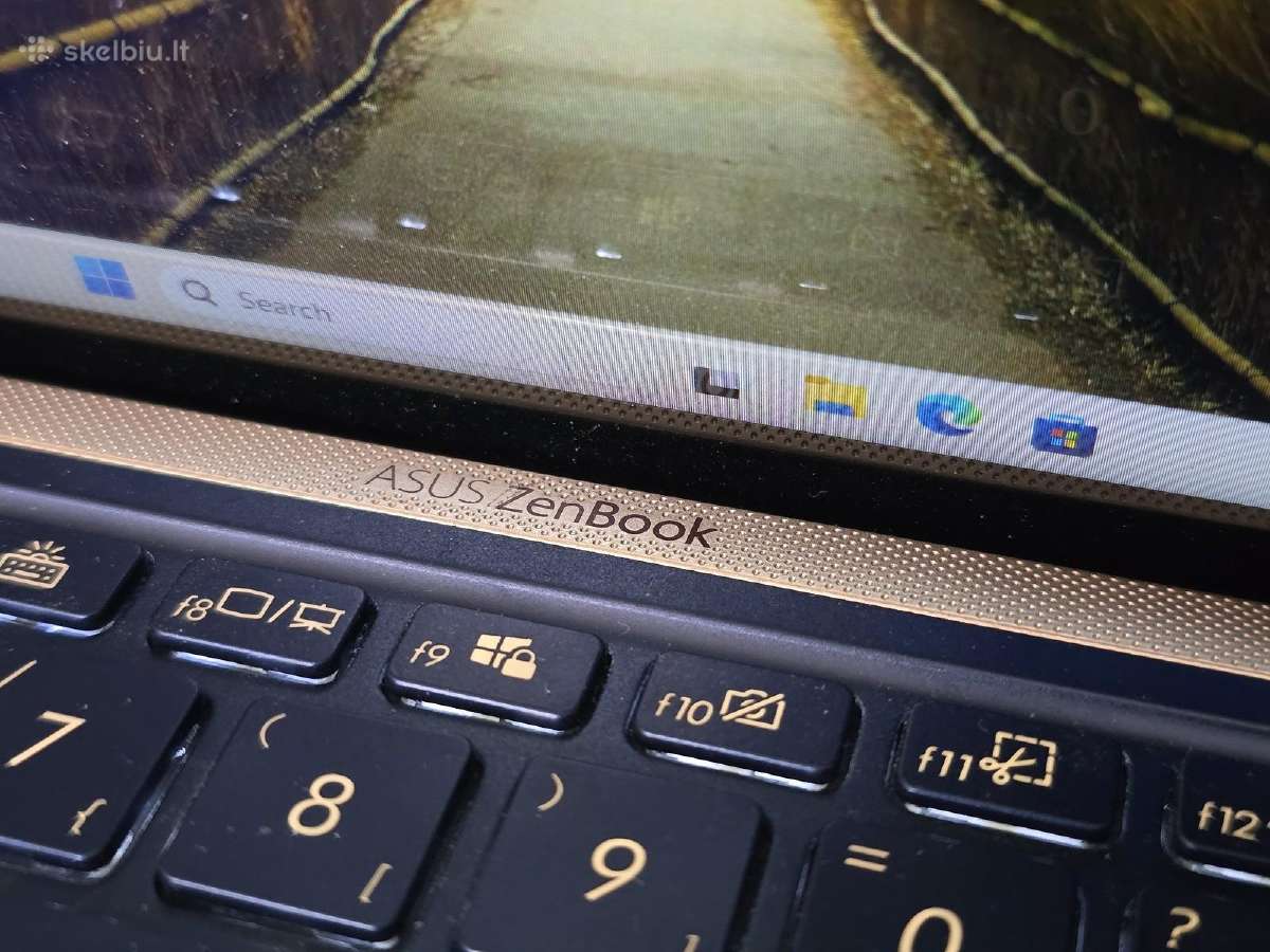 Asus Zenbook Ux534f su Screenpad i7 16gb SSD - nuotraukos Nr. 6