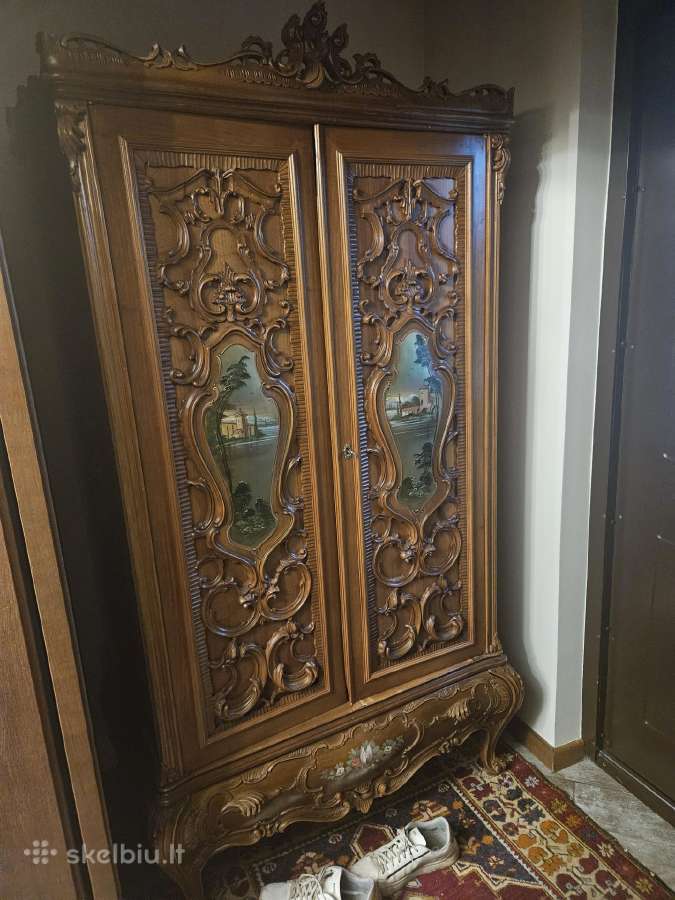 Senovines medines raižytas antikvarines spintos - nuotraukos Nr. 12