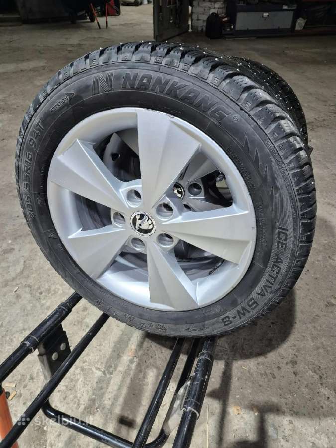 Škoda r16 diskai su zieminem padangom - nuotraukos Nr. 5